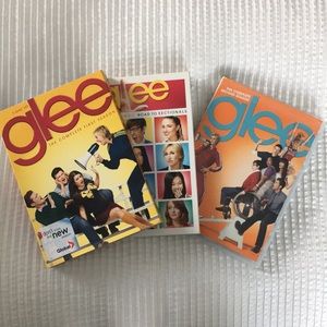 Glee DVD set - season 1 & 2